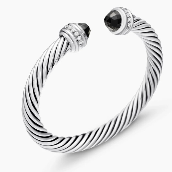 David Yurman Classic Cable Bracelet with Black Onyx and diamond accents - Picture 3 of 12